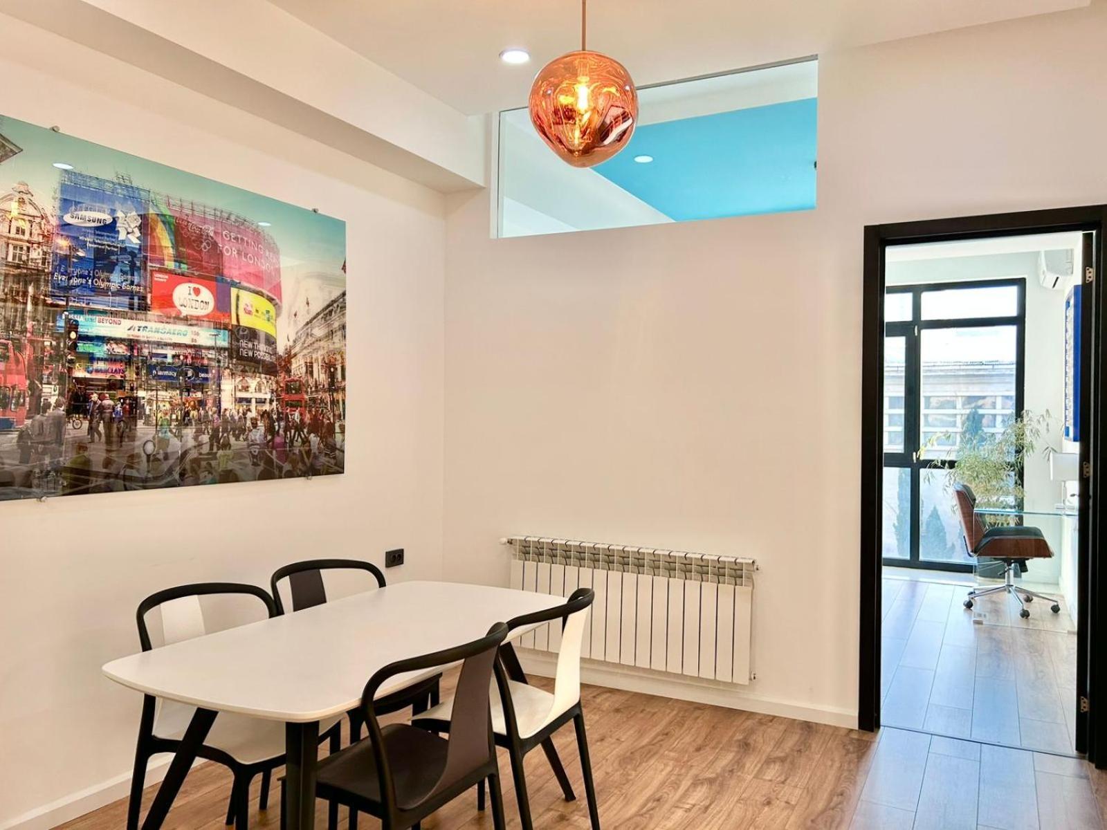 City Center - Next To Holiday Inn -2Br Apartment Тбилиси Екстериор снимка