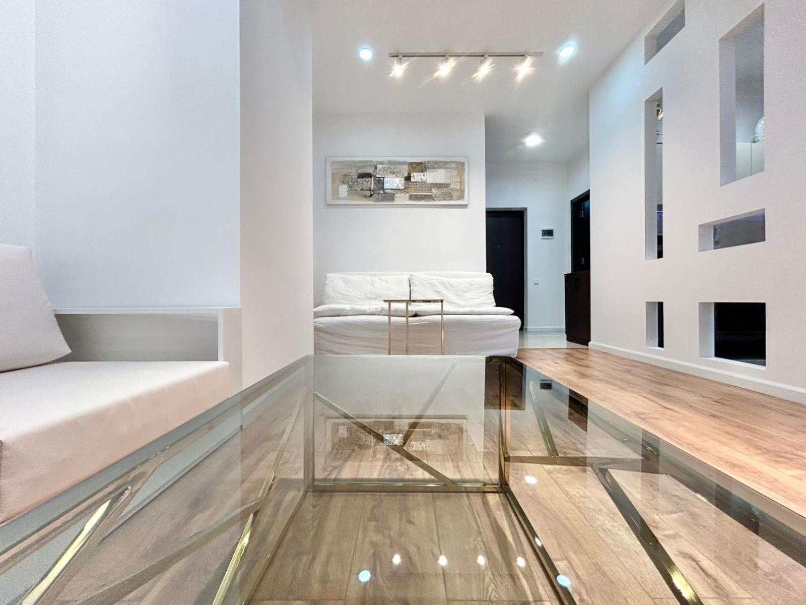 City Center - Next To Holiday Inn -2Br Apartment Тбилиси Екстериор снимка
