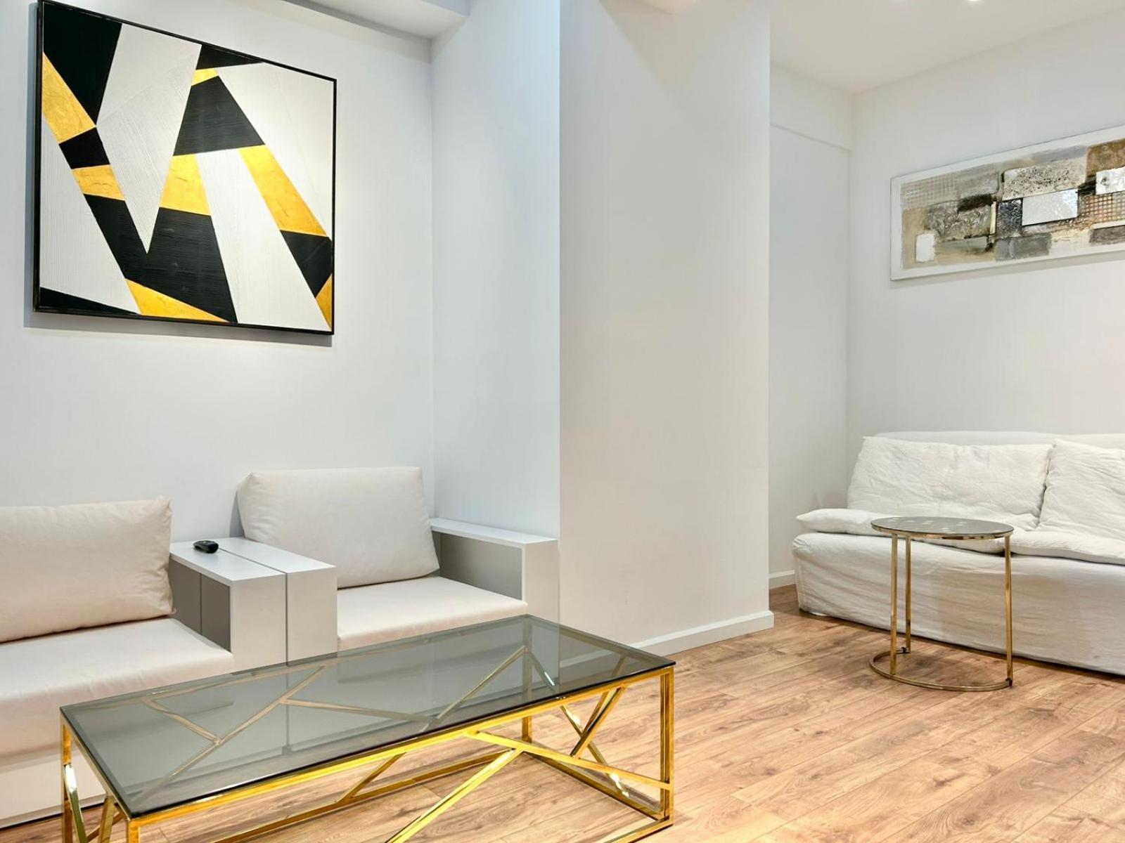 City Center - Next To Holiday Inn -2Br Apartment Тбилиси Екстериор снимка