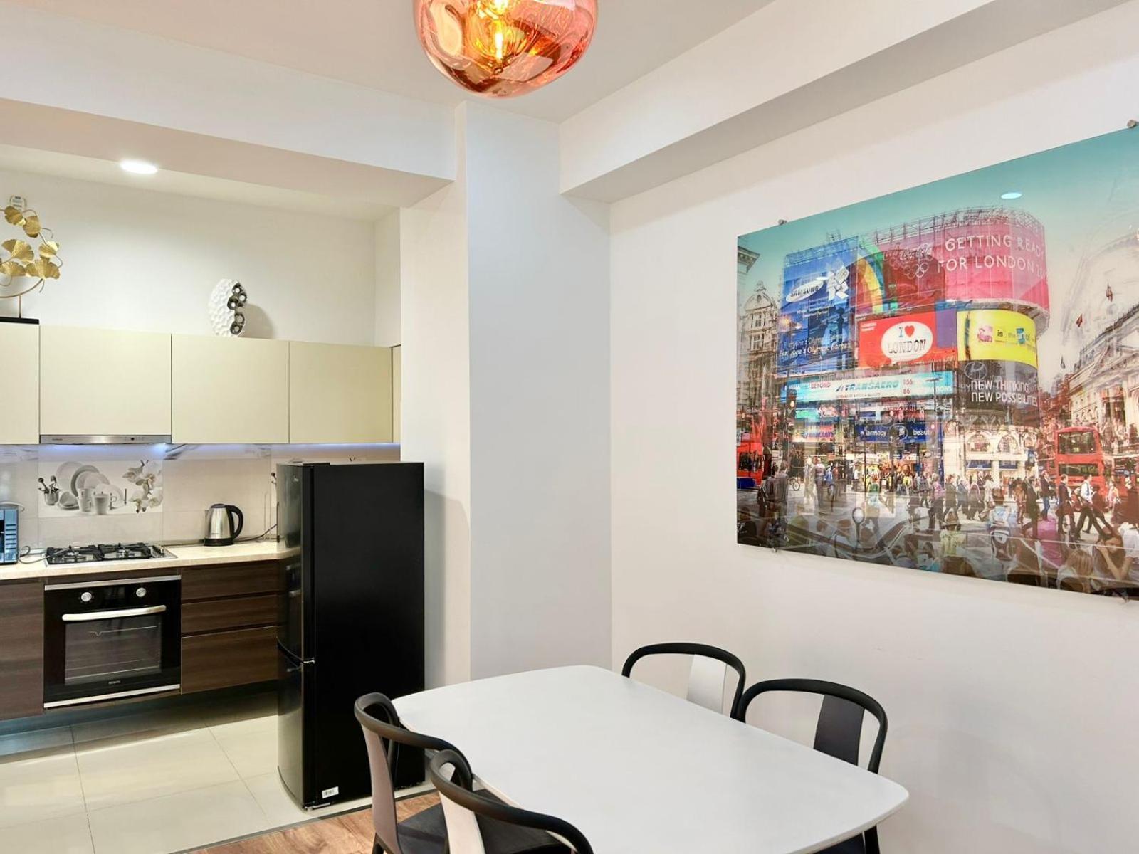 City Center - Next To Holiday Inn -2Br Apartment Тбилиси Екстериор снимка