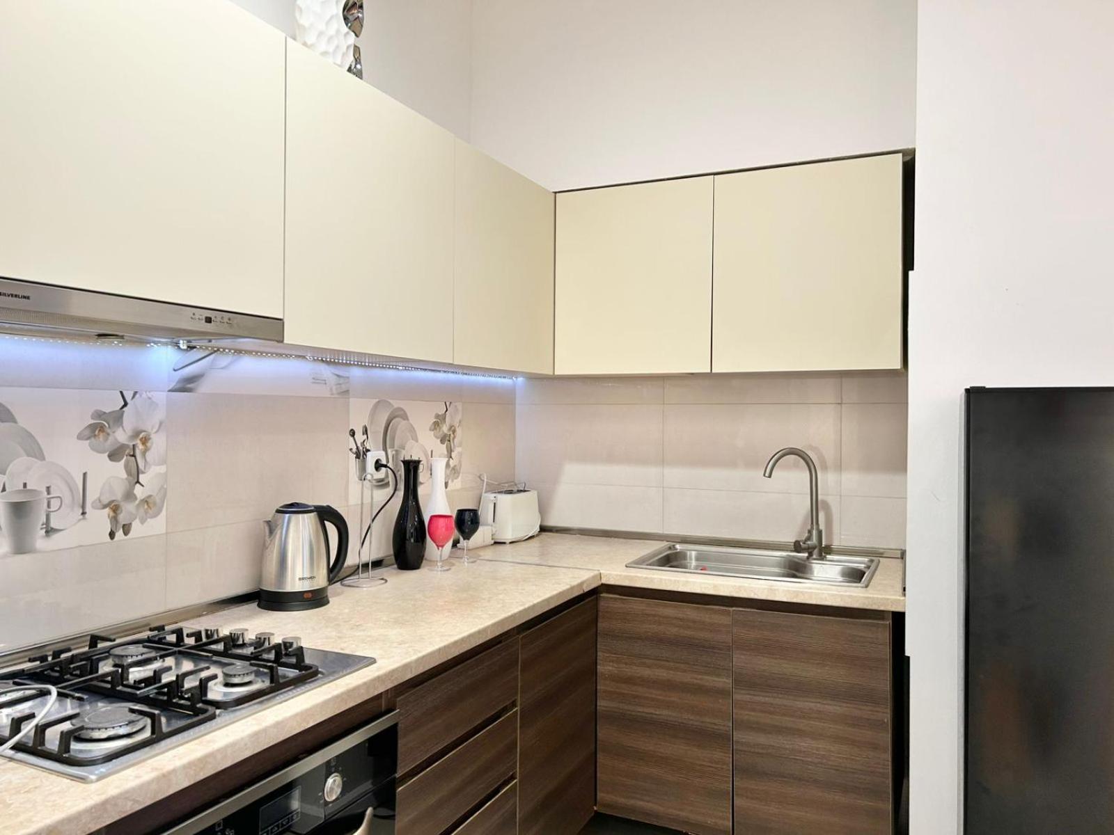 City Center - Next To Holiday Inn -2Br Apartment Тбилиси Екстериор снимка